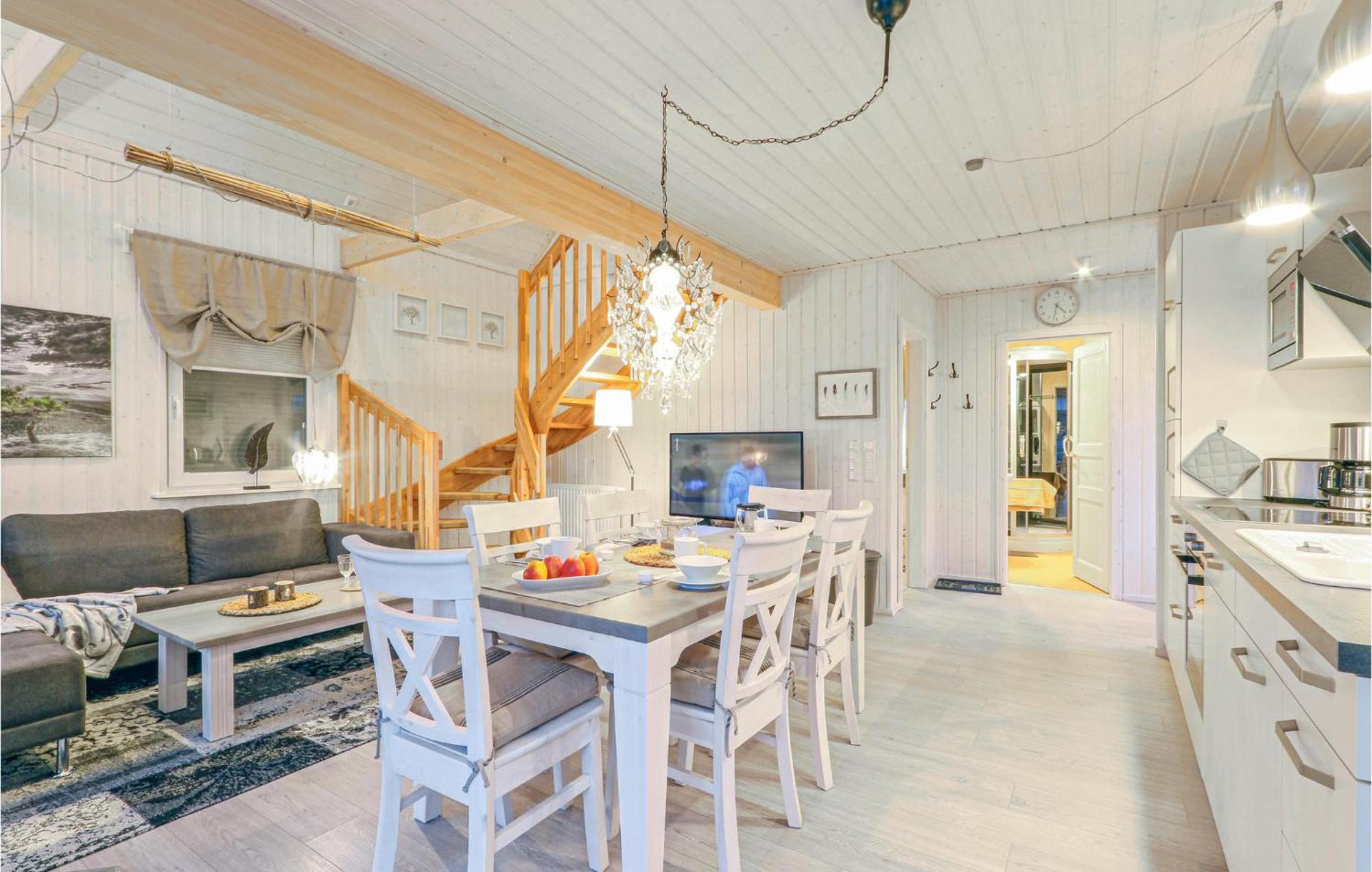 2 Bedroom Stunning Home In Zerpenschleuse Esterno foto
